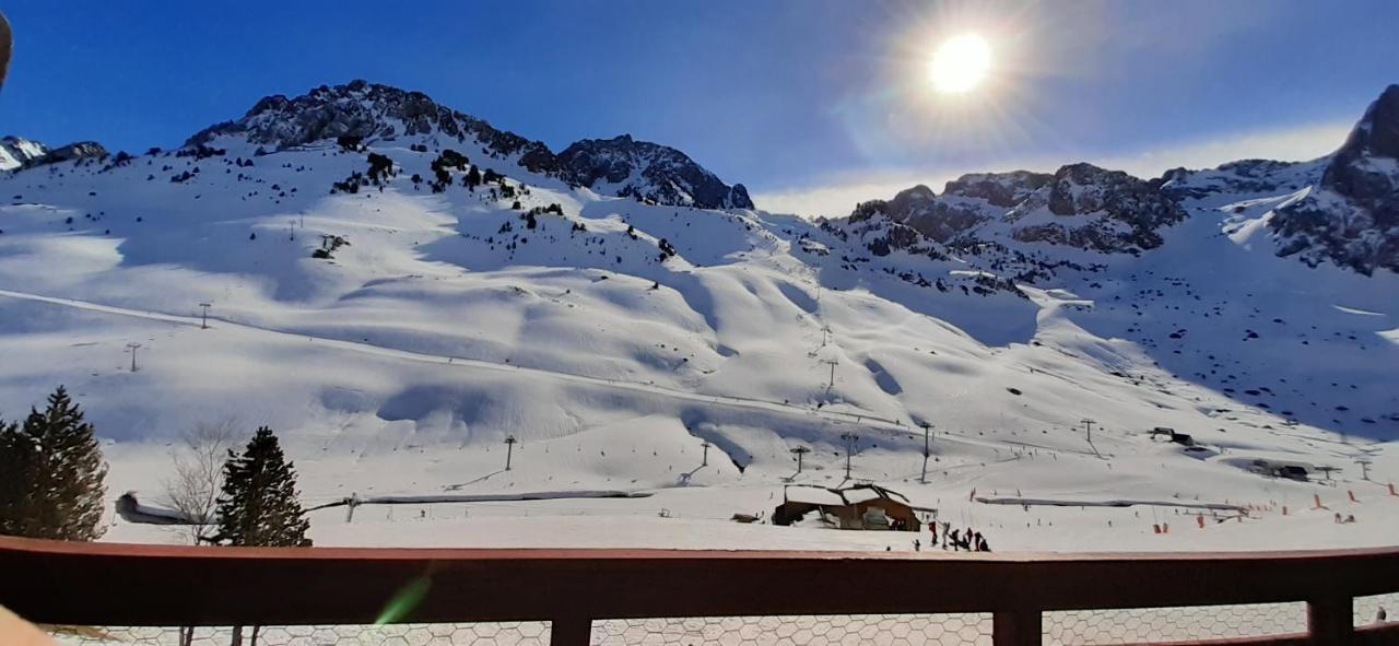 La Mongie, Studio pieds des pistes, parking intérieur privé Esterno foto
